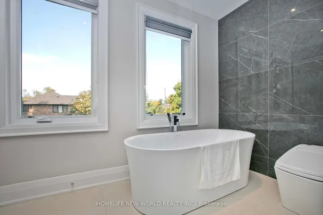 Additional image 19 of 180 Goulding Ave