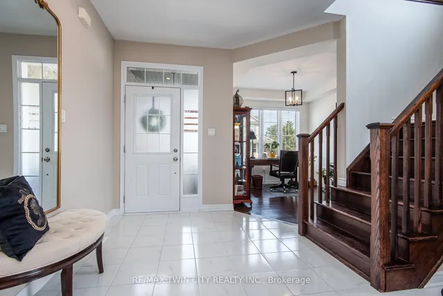 Additional image 7 of 232 Shady Glen Cres
