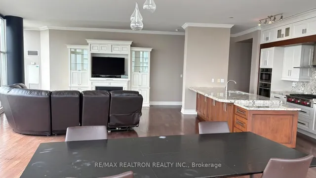 Additional image 8 of 35 Mariner Terr Unit PH3