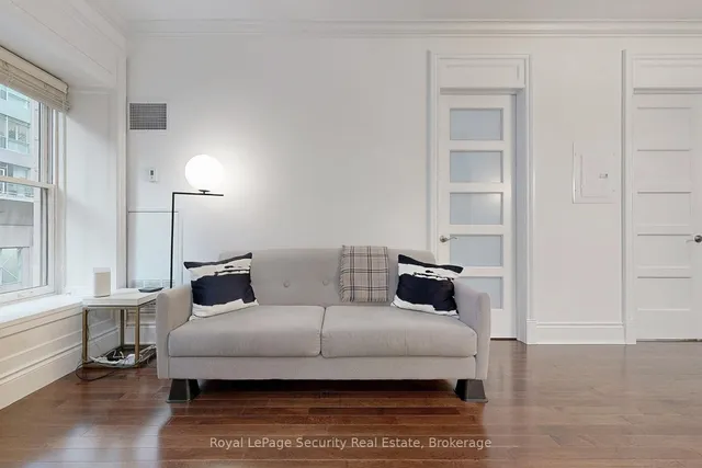 Additional image 13 of 22 Leader Lane Unit 323