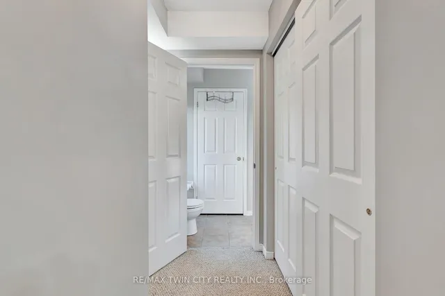 Additional image 39 of 45 Cedarhill Cres Unit 1D