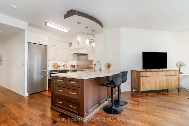 Additional image 7 of 300 Bloor St Unit 2107