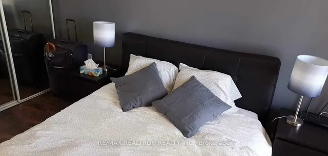 Additional image 12 of 85 Bloor St Unit 1603