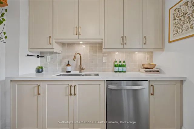 Additional image 13 of 106 Hiltz Ave