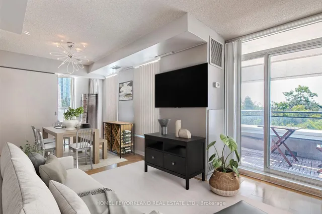 Additional image 12 of 230 Queens Quay Unit 323