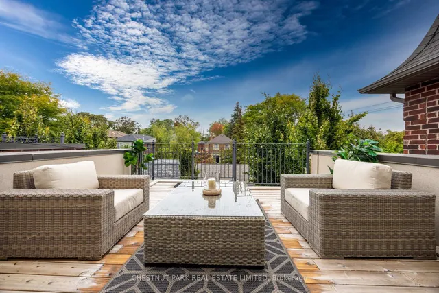 Additional image 20 of 322 Woburn Ave