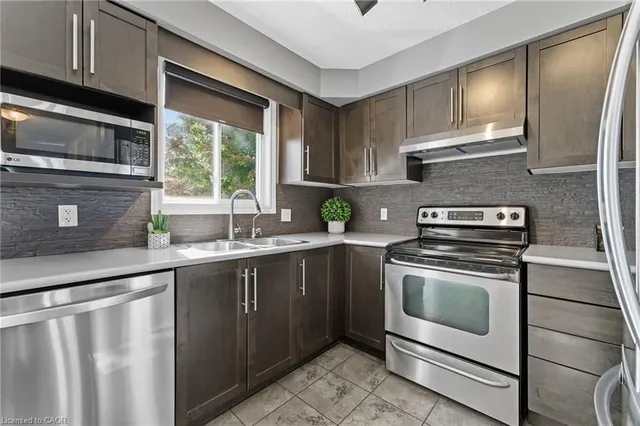 Additional image 11 of 44 Tudor St