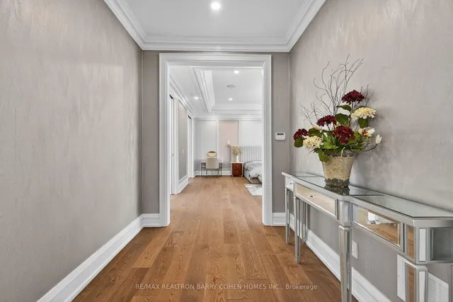 Additional image 19 of 18 Suncrest Dr