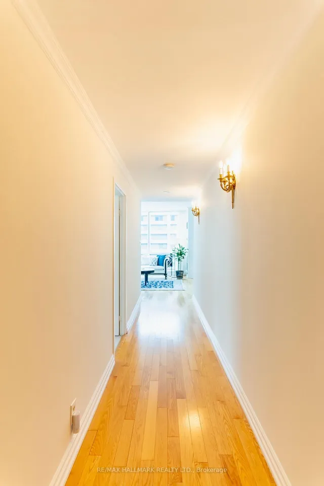 Additional image 29 of 10 Queens Quay Unit Ph9