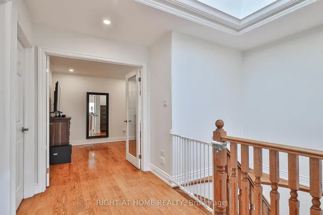 Additional image 21 of 58 Yorkview Dr