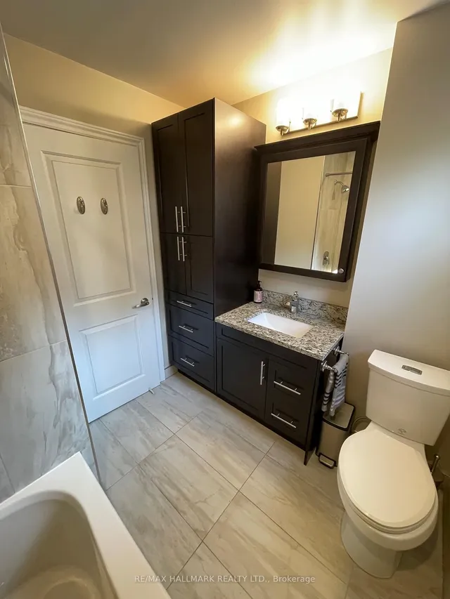 Additional image 21 of 11 Denton Ave