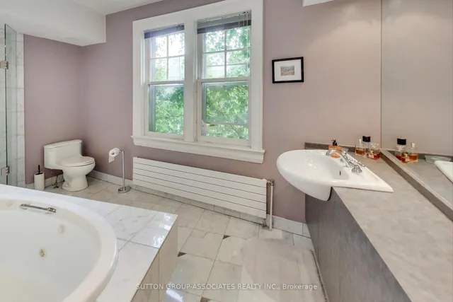 Additional image 25 of 14 Bracondale Hill Rd