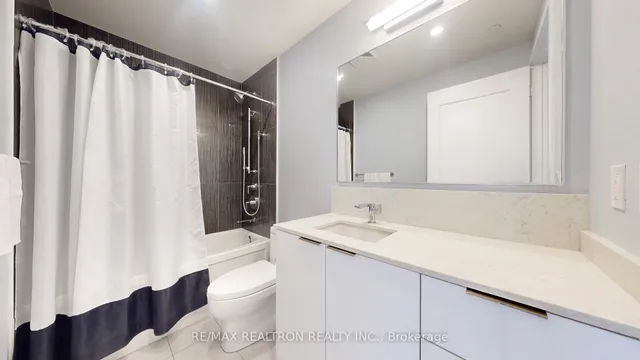 Additional image 25 of 28 Freeland St Unit 1802