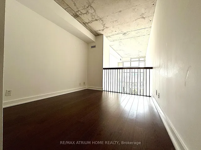 Additional image 10 of 5 Hanna Ave Unit 547