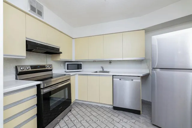 Additional image 5 of 250 Queens Quay Unit 1903