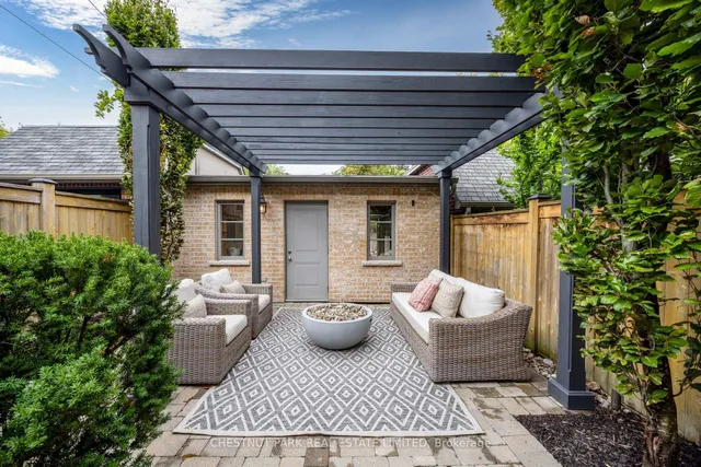 Additional image 46 of 322 Woburn Ave