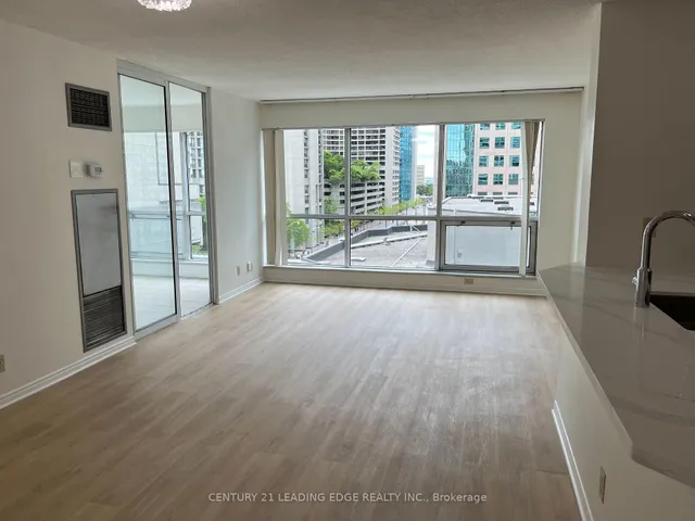 Additional image 25 of 10 Queens Quay Unit 607