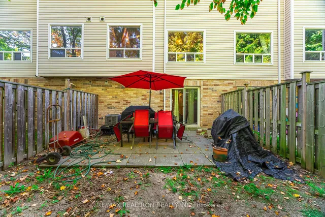 Additional image 32 of 40 Skelding Crt