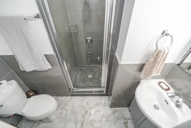 Additional image 26 of 30 Melchior Dr