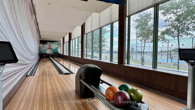 Additional image 36 of 117 Mcmahon Dr Unit 2307