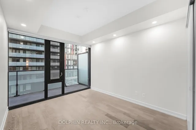 Additional image 18 of 161 Roehampton Ave Unit 1007