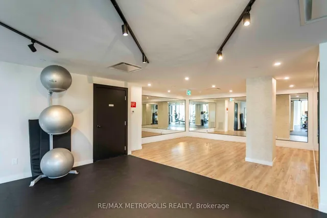 Additional image 34 of 2300 St Clair Ave Unit 407