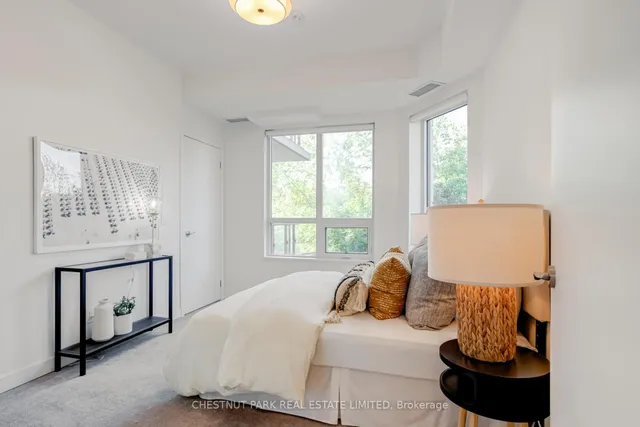 Additional image 12 of 840 Queens Plate Dr Unit 205