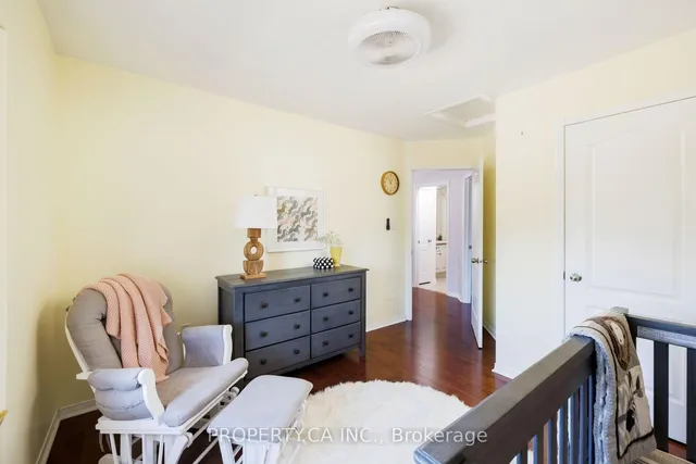 Additional image 30 of 42 West Oak Cres