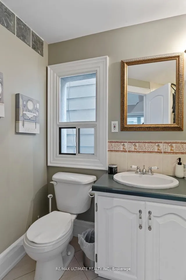 Additional image 18 of 23 Seneca Ave