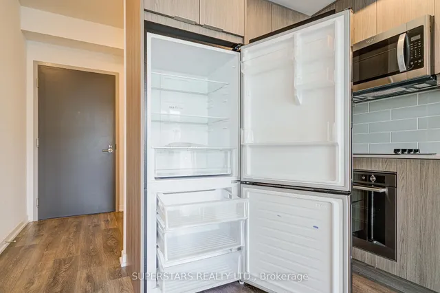 Additional image 15 of 32 Forest Manor Rd Unit 2104