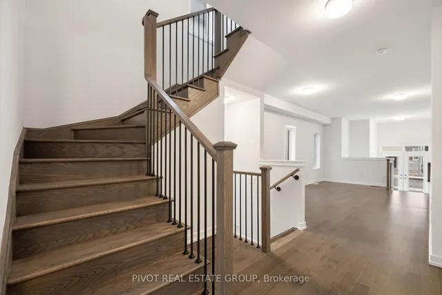 Additional image 10 of 85 Danielle Moore Circ