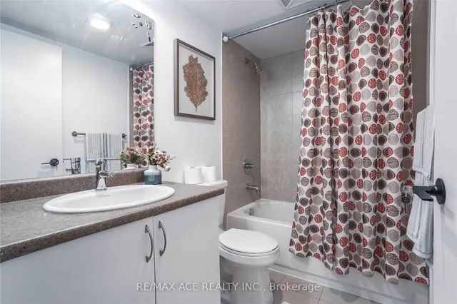 Additional image 19 of 1346 Danforth Rd Unit 513