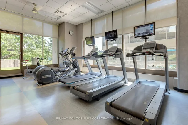 Additional image 4 of 2045 Lake Shore Blvd Unit 805