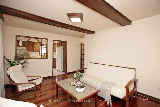 Additional image 10 of 12 Relroy Crt