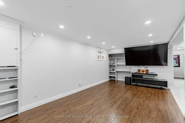 Additional image 23 of 43 Larkhall Ave