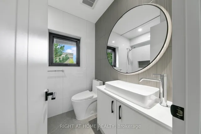 Additional image 29 of 35 Woburn Ave