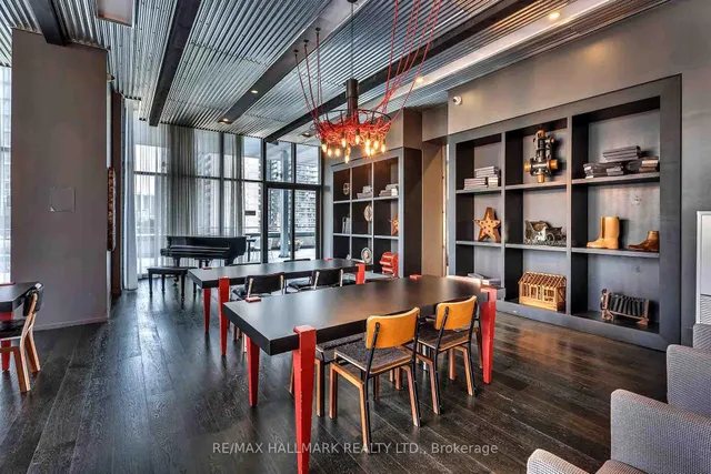 Additional image 39 of 5 St Joseph St St Unit 2611