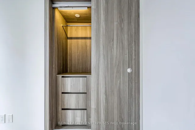 Additional image 20 of 38 Widmer St Unit 1901