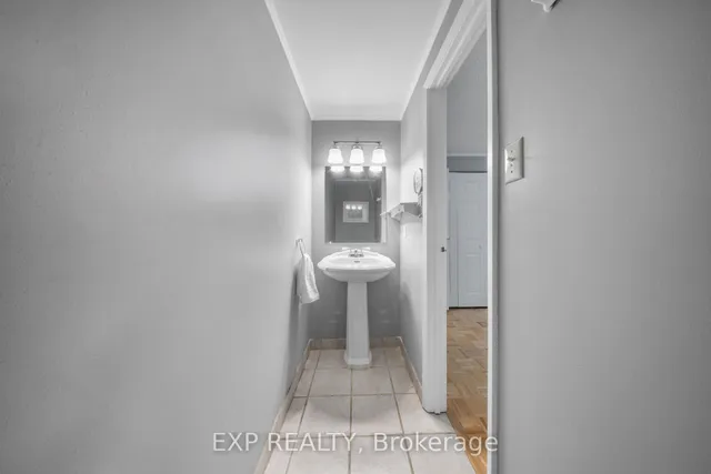 Additional image 37 of 54 Pathfinder Cres