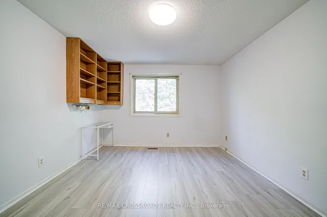 Additional image 14 of 41 Huntsmill Blvd