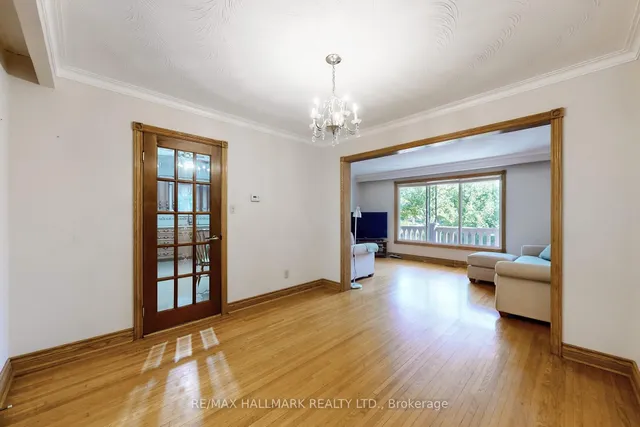 Additional image 8 of 38 Courton Dr