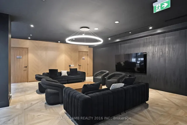 Additional image 31 of 195 McCaul St Unit 1004