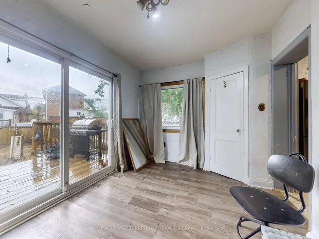 Additional image 17 of 15 Victoria Ave