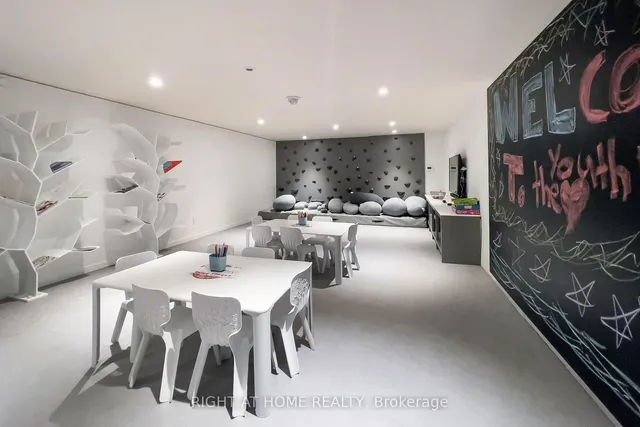 Additional image 39 of 5 Soudan Ave Unit 1008