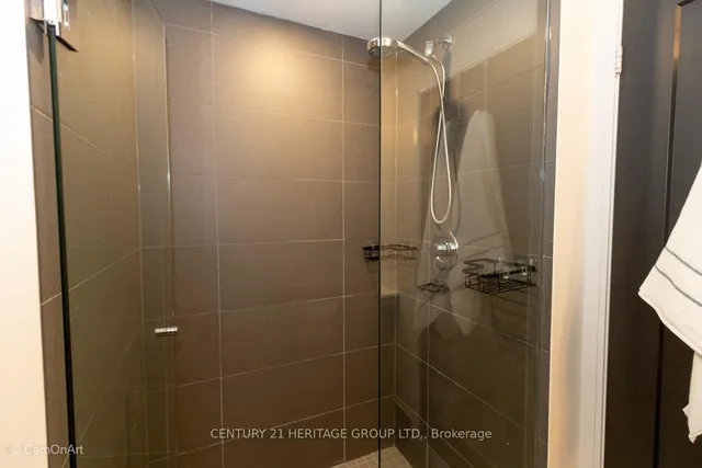 Additional image 35 of 27 Bathurst St Unit 1001