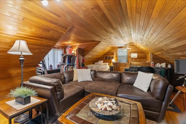 Additional image 20 of 240 Cameron St