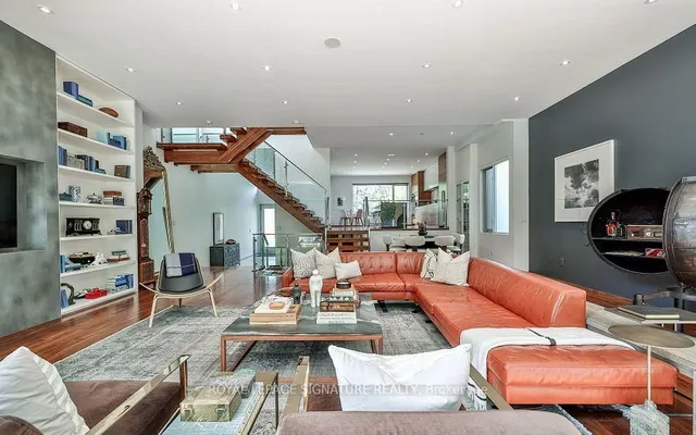 Additional image 6 of 63 Douglas Cres