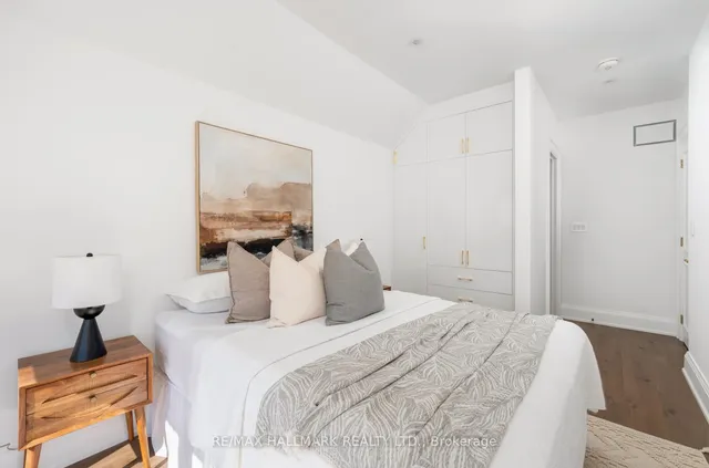 Additional image 38 of 263 Linsmore Cres