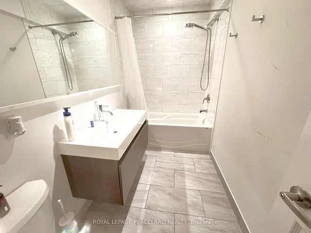 Additional image 37 of 47 Melgund Rd