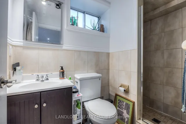 Additional image 32 of 22 Rusholme Park Cres